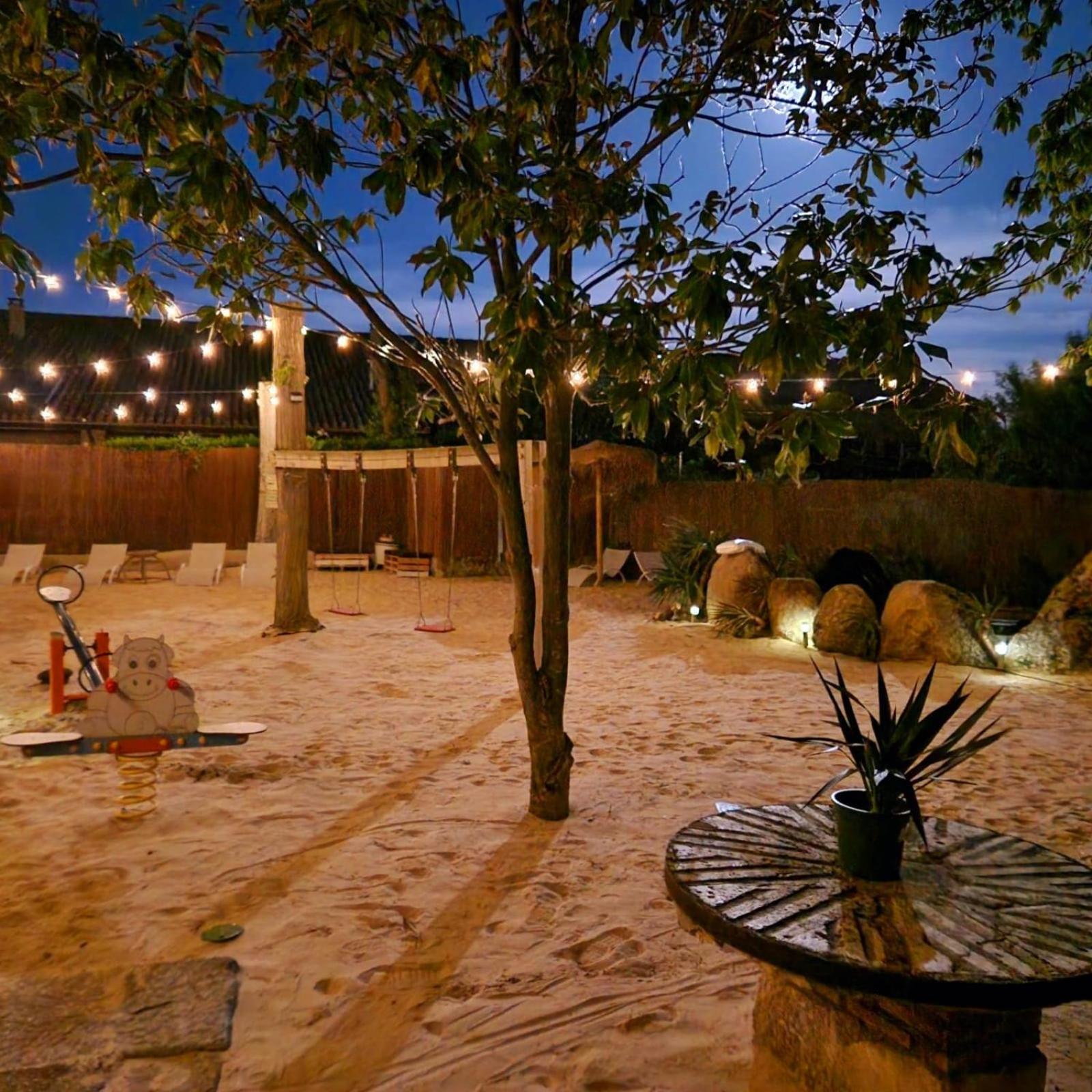 Complejo Oasis Beach Sobre El Rio Huerta  Zewnętrze zdjęcie