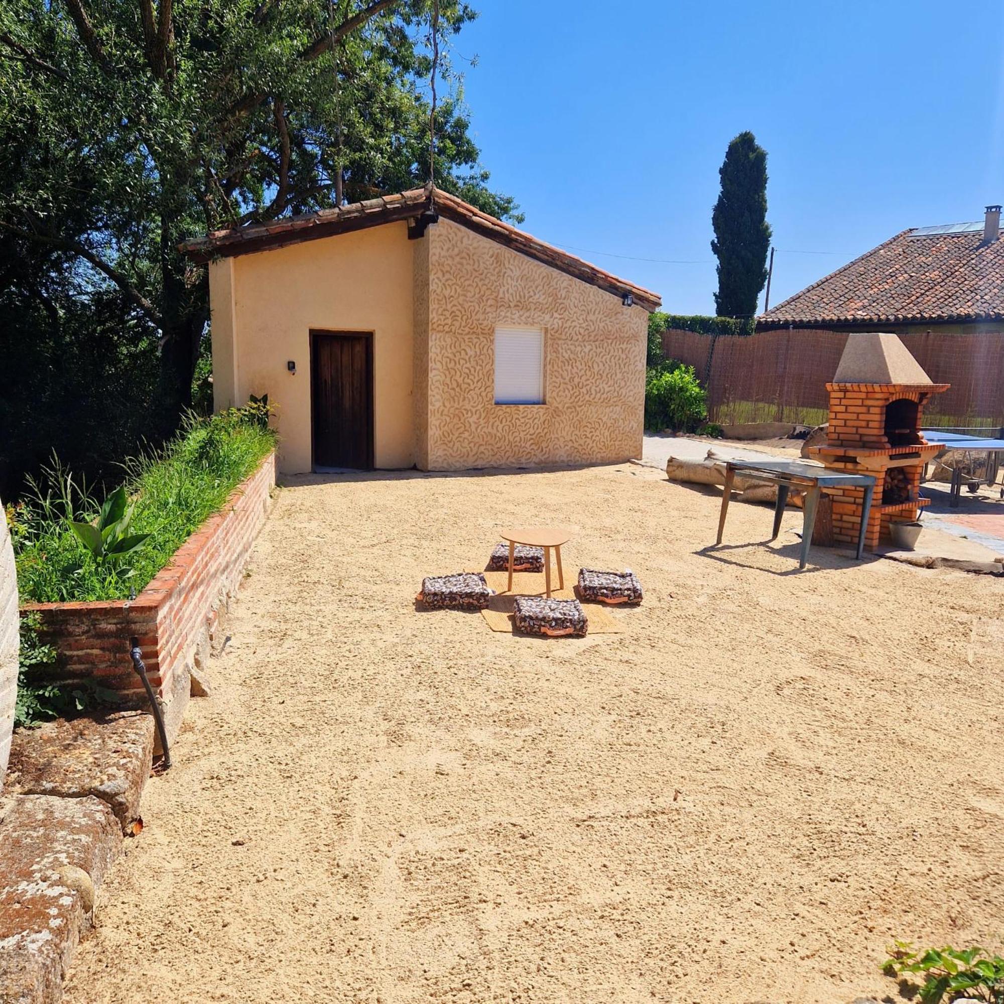 Complejo Oasis Beach Sobre El Rio Huerta  Zewnętrze zdjęcie