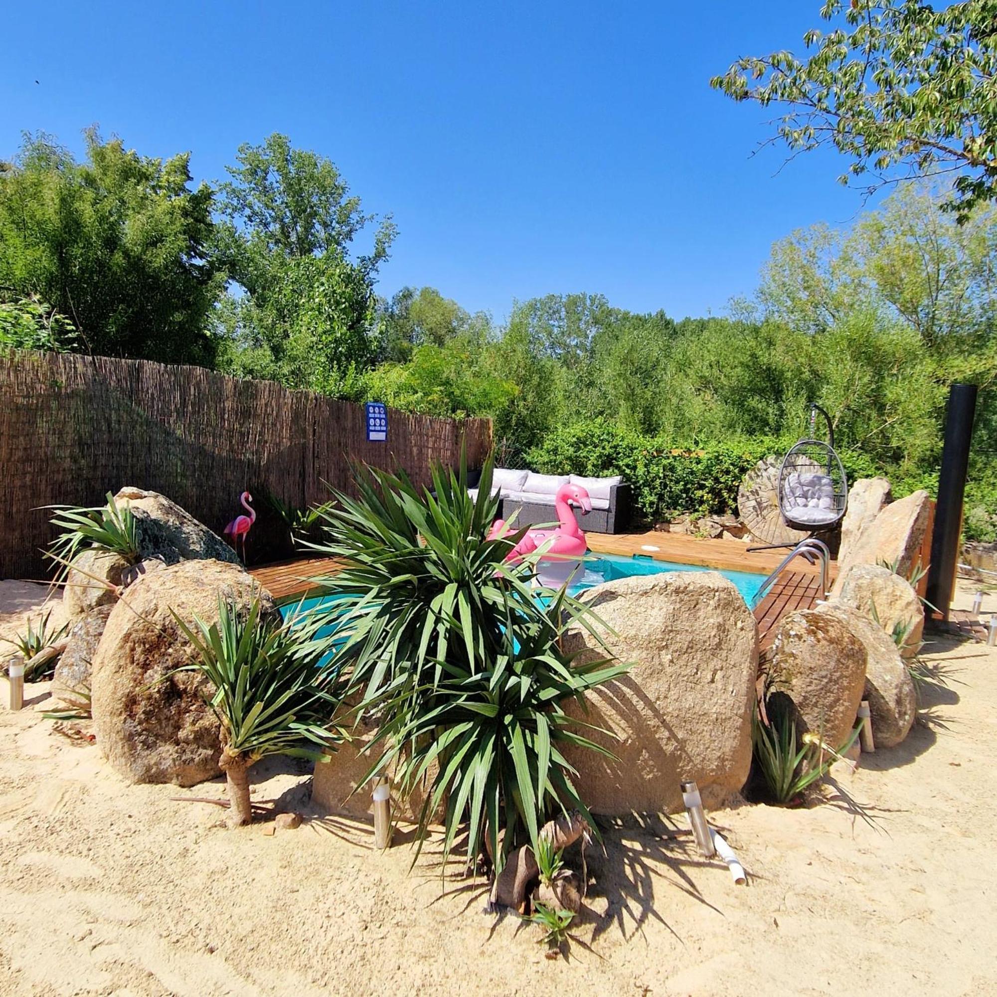 Complejo Oasis Beach Sobre El Rio Huerta  Zewnętrze zdjęcie
