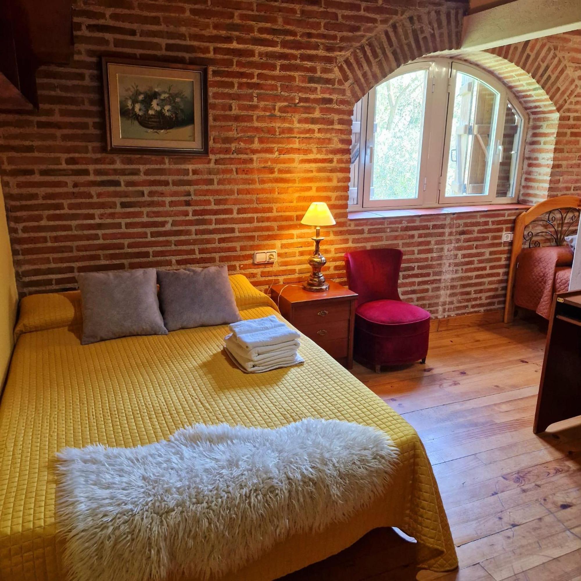 Complejo Oasis Beach Sobre El Rio Huerta  Zewnętrze zdjęcie