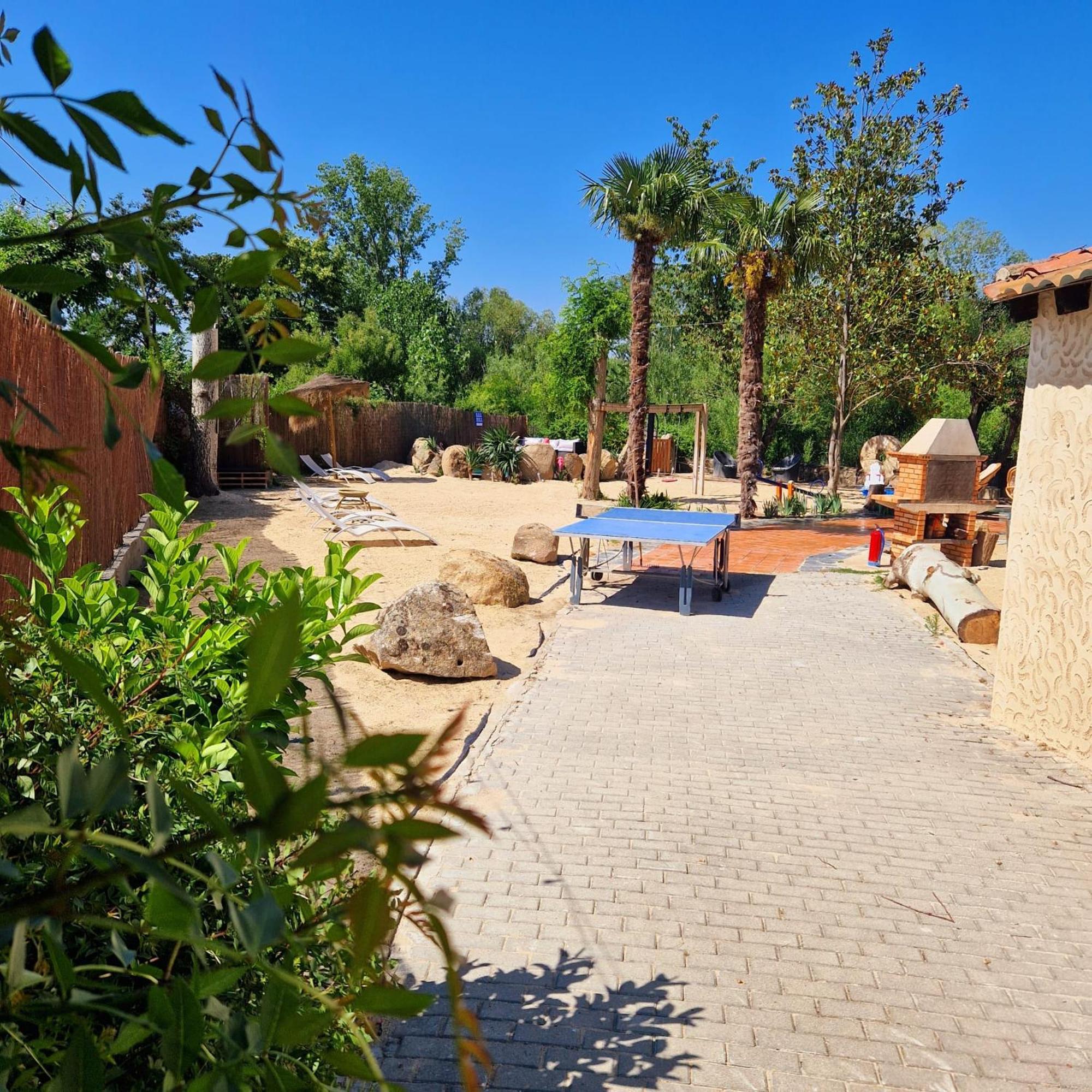Complejo Oasis Beach Sobre El Rio Huerta  Zewnętrze zdjęcie
