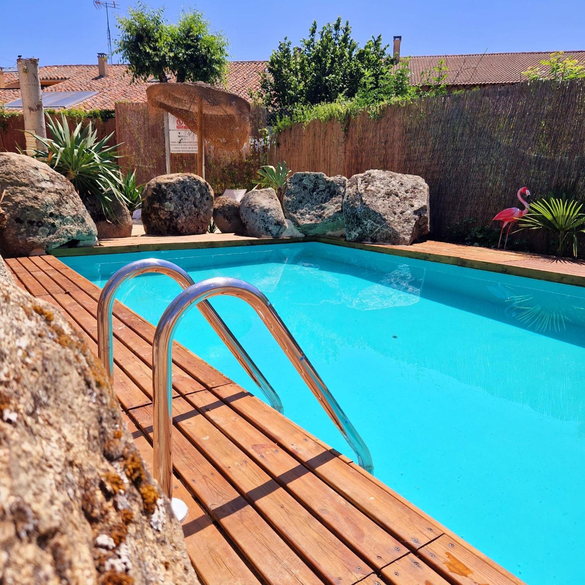 Complejo Oasis Beach Sobre El Rio Huerta  Zewnętrze zdjęcie
