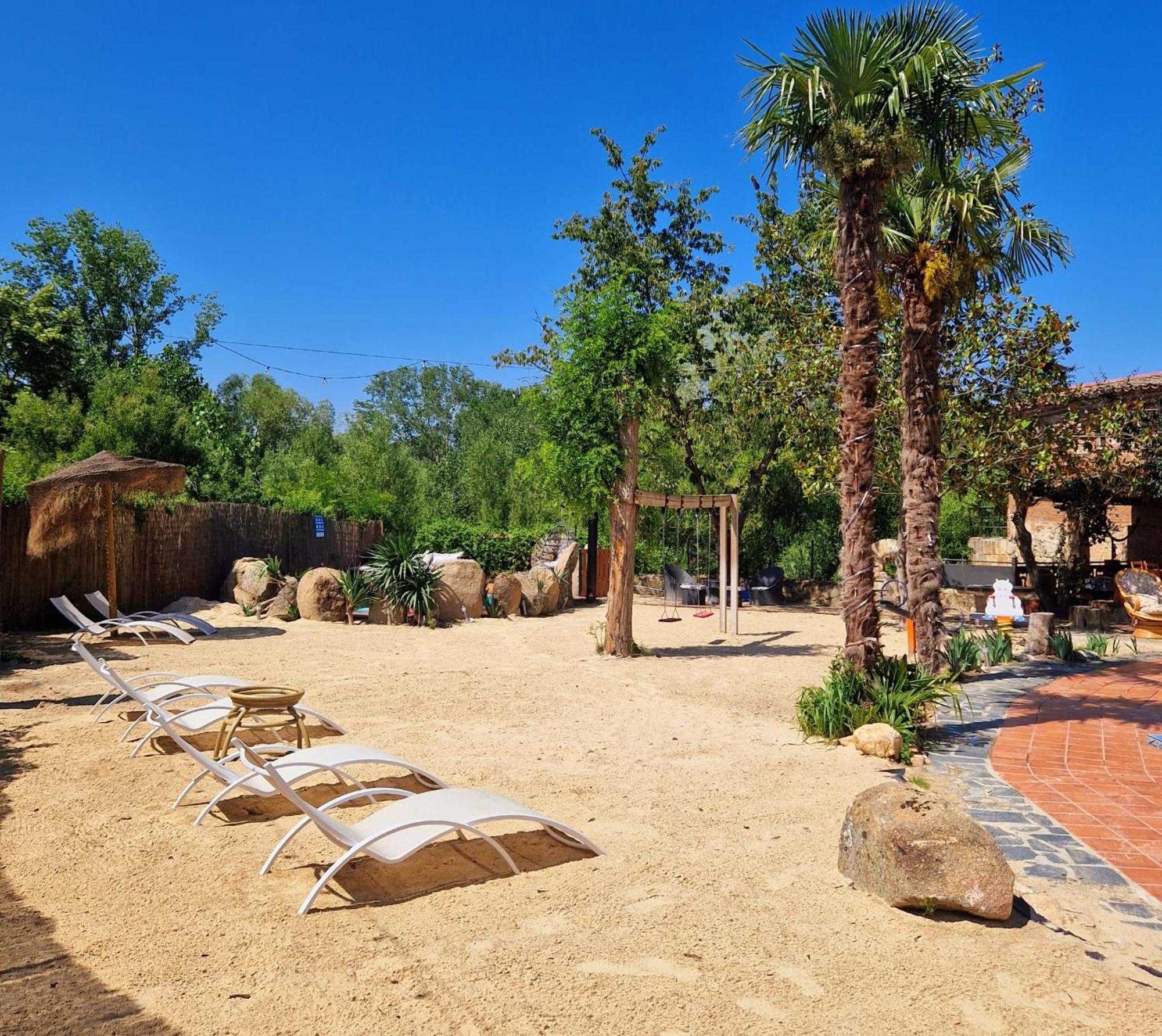 Complejo Oasis Beach Sobre El Rio Huerta  Zewnętrze zdjęcie